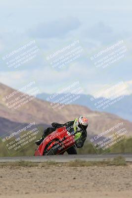 media/Nov-16-2025-Race Pace (Sun) [[8c5fa54630]]/Non Verified Riders (1st 20 Minutes)/7-Turn 9 Entry (210pm)/